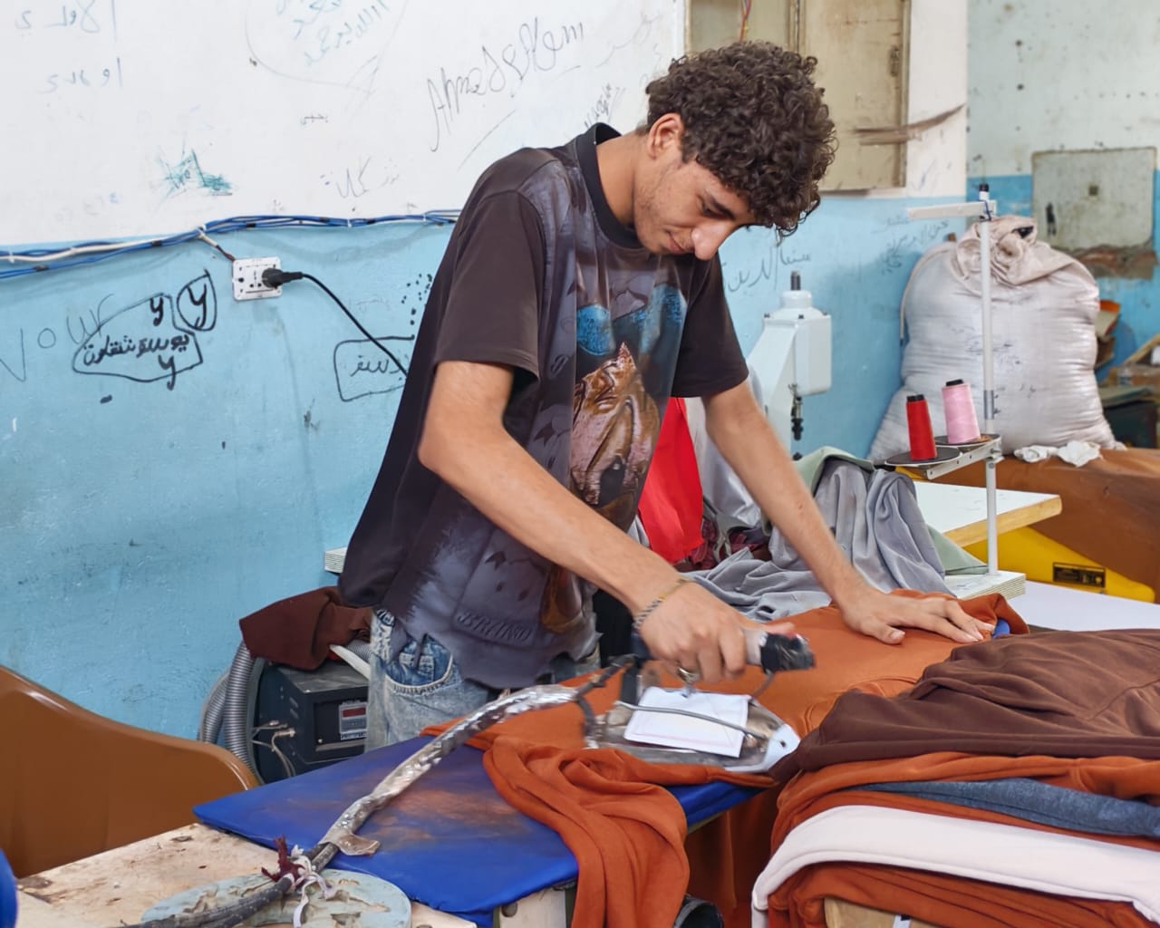 مصنع الأبيض