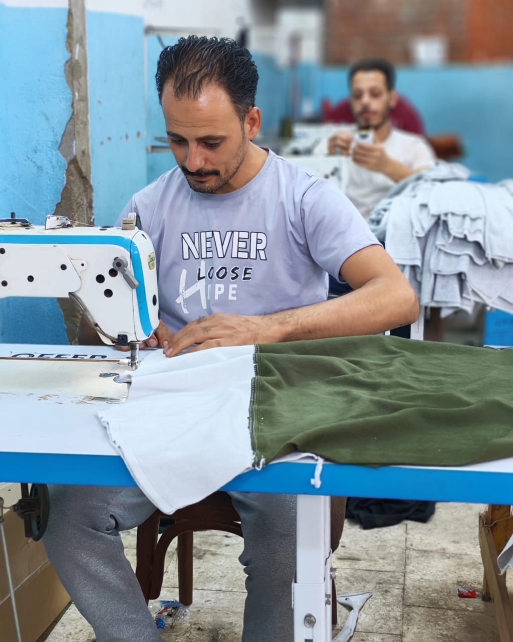 مصنع الأبيض